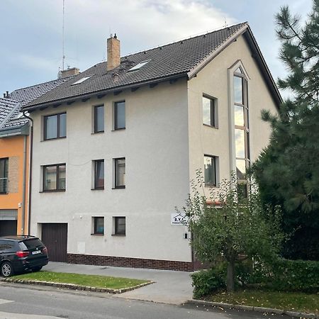 A.V.E. Pension Kliska Praha Eksteriør bilde